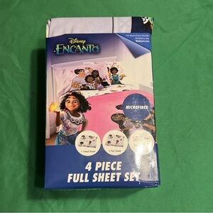 Encanto The Family Madrigal Full 4pc  Bedding Set